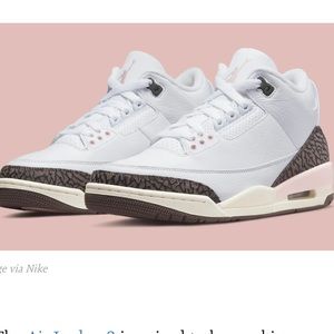 Rare Nike Women’s Air Jordan 3 Retro - Size 7.5